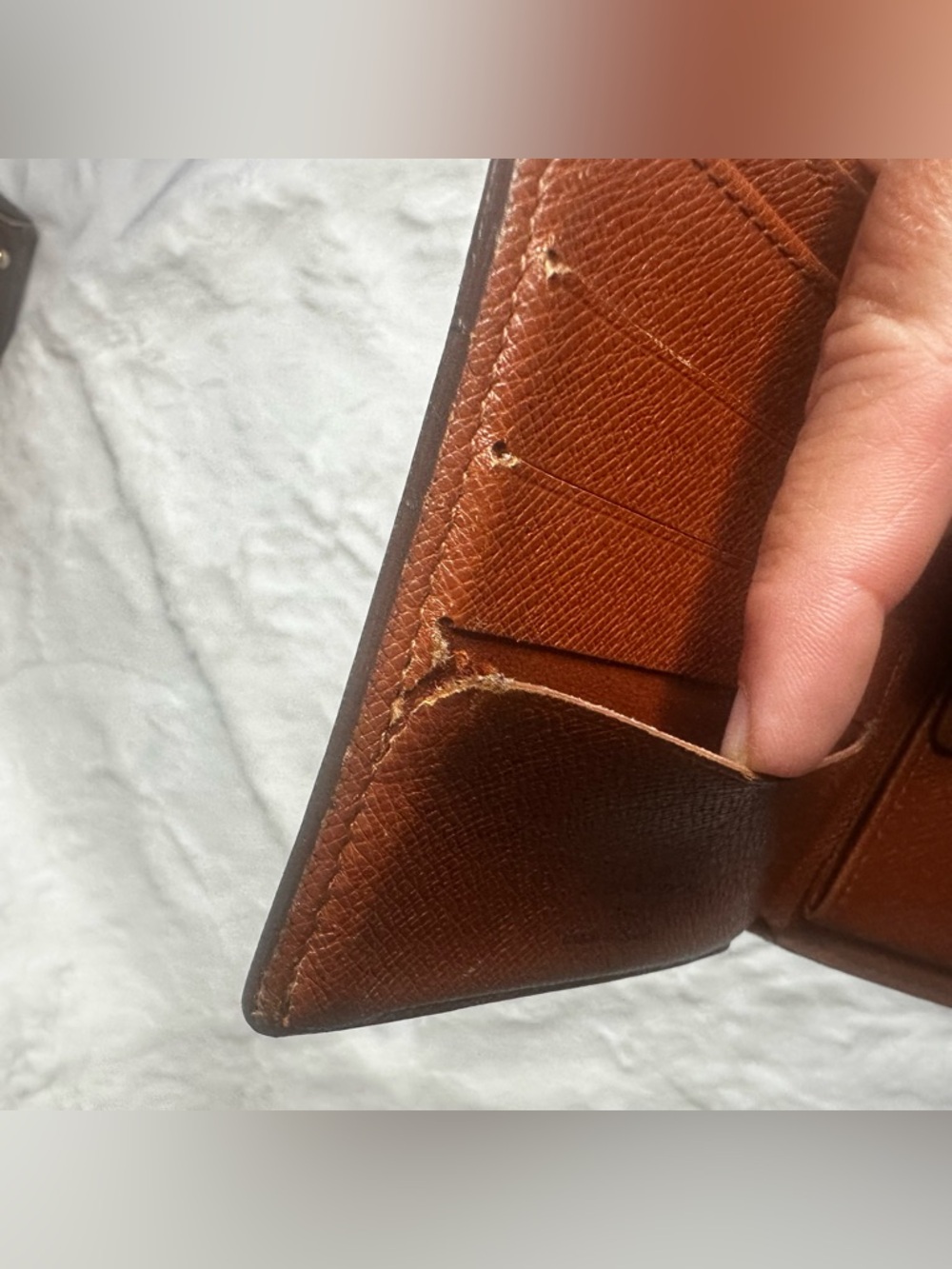 *LOUIS VUITTON* Marco Monogram Leather Men's Wallet - Picture 11 of 12